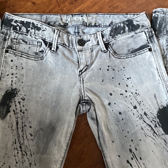 Express Paint Splattered Zeldra Ultra Skinny Jeans - Picture 4 of 13